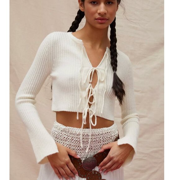 NWT Kimchi Blue Jane Bow Tie-Front Cardigan | Urban Outfitters Black - Picture 5 of 5